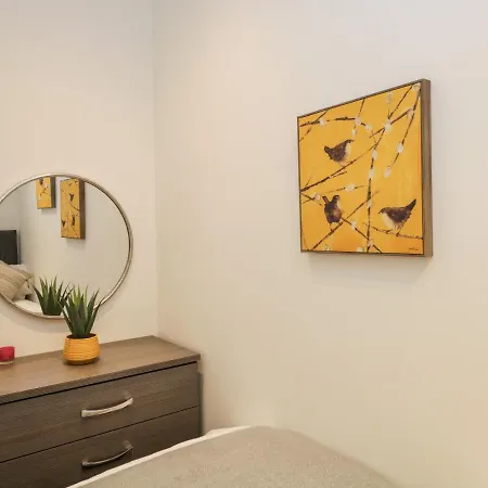 Holiday home Mere Brook