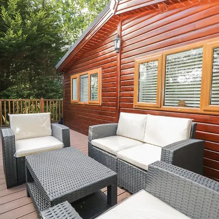 Mere Brook Holiday home