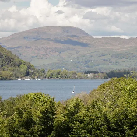 Holiday home Mere Brook